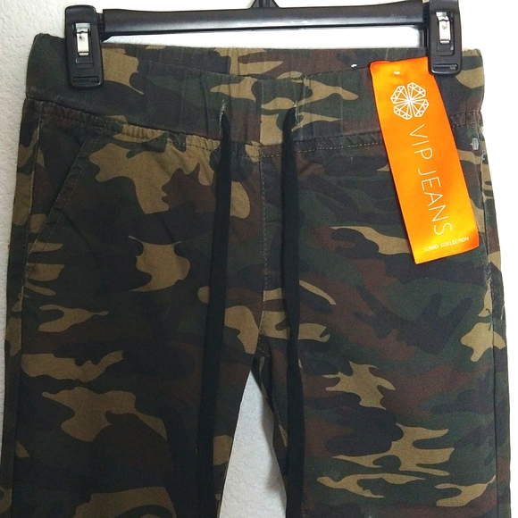 NWT Women's  Camo Camouflage Pants Joggers Drawstring Waist Stretch Size 3/4 - Picture 2 of 6